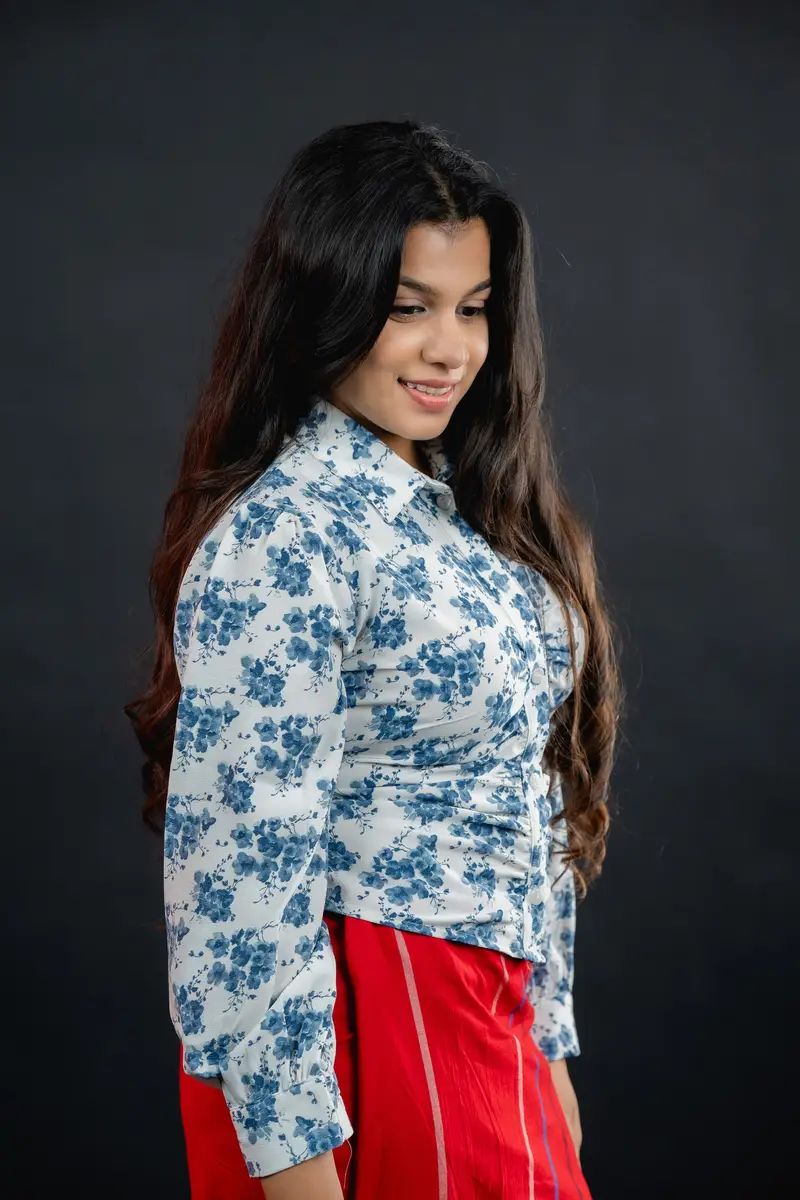 Porcelain Floral Ruched Blouse alternate 3