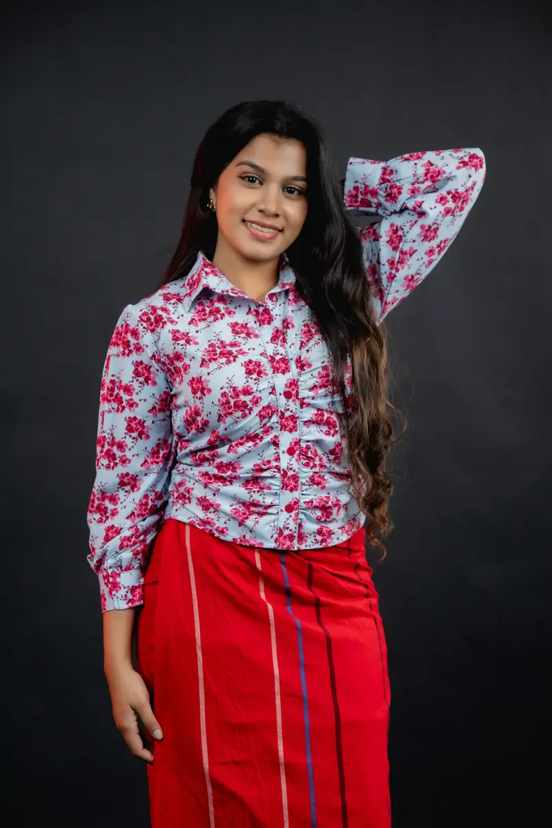 Vintage Bloom Ruched Blouse alternate 2